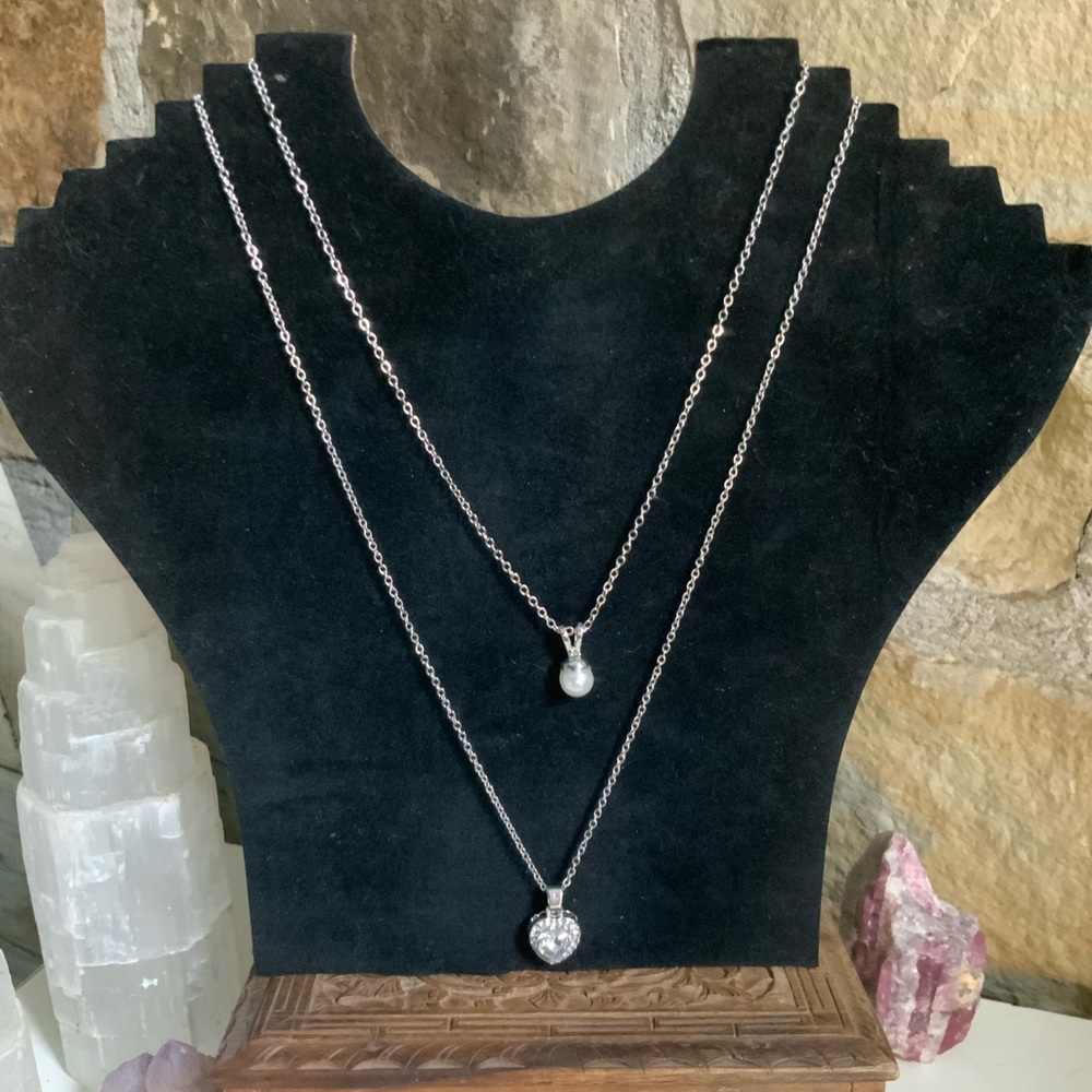 Silver Heart Rhinestone Pearl Necklace